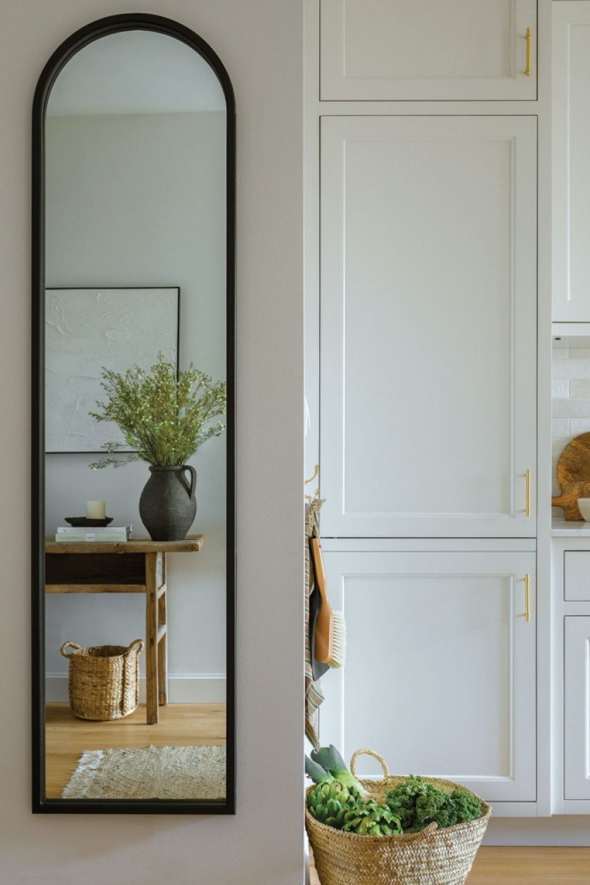 mieszkanie w bloku w stylu naturalnym