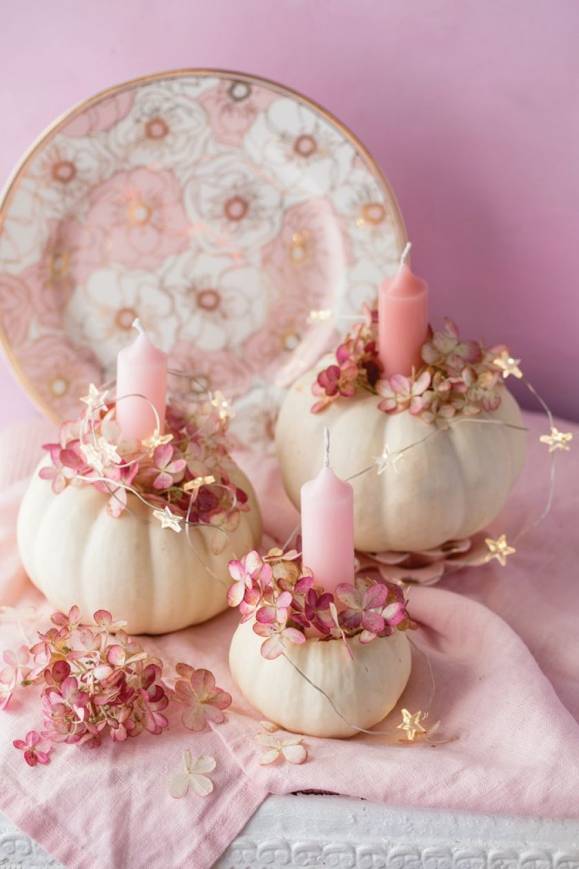 dekoracje z białych dyń