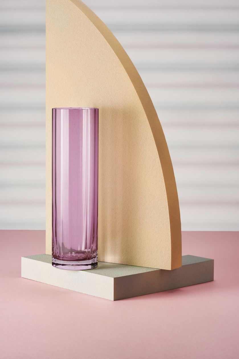 Unikalna, limitowana kolekcja to efekt współpracy marki Krosno ze światowej sławy projektantem – Karimem Rashidem.