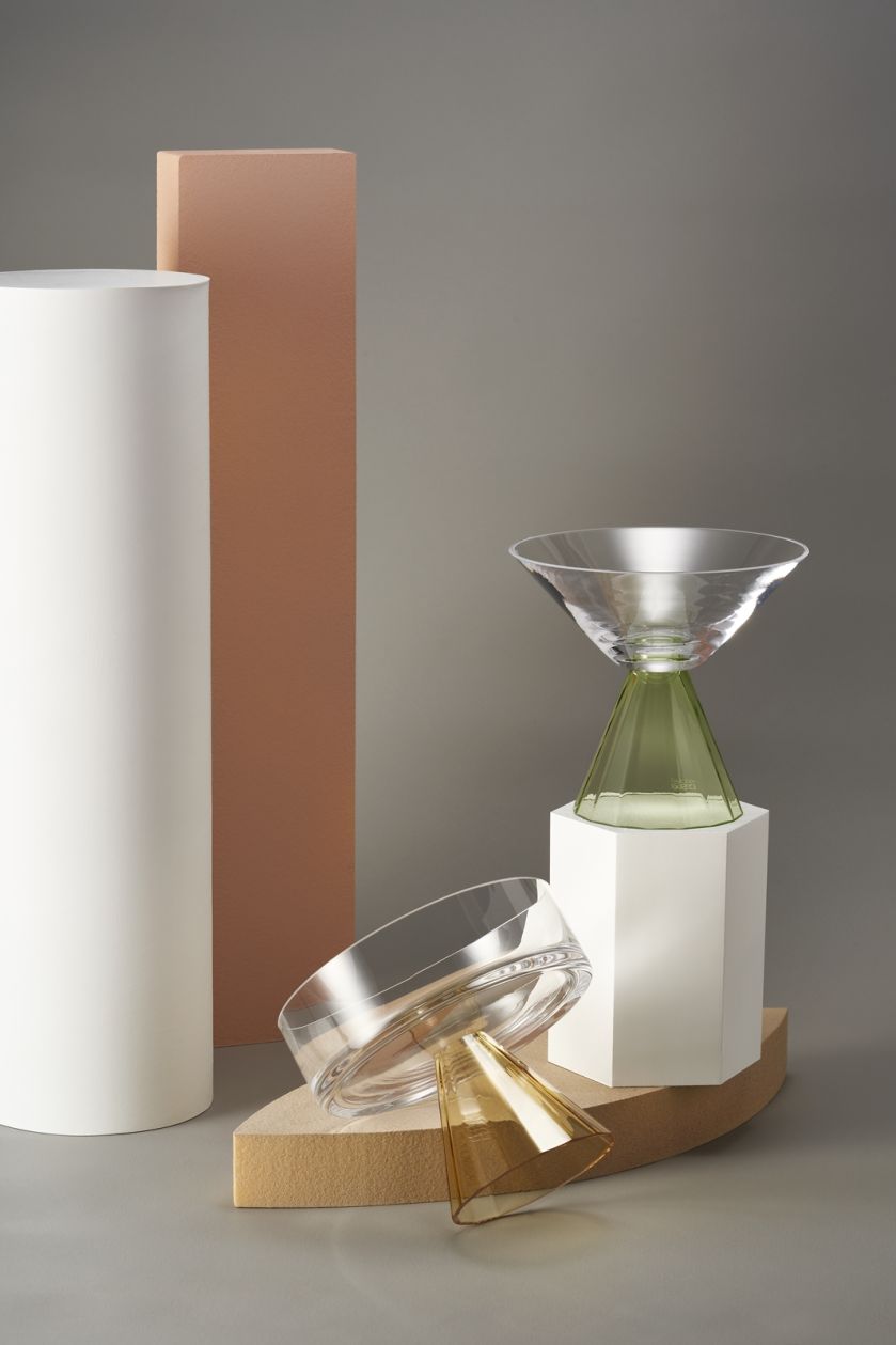 Unikalna, limitowana kolekcja to efekt współpracy marki Krosno ze światowej sławy projektantem – Karimem Rashidem.