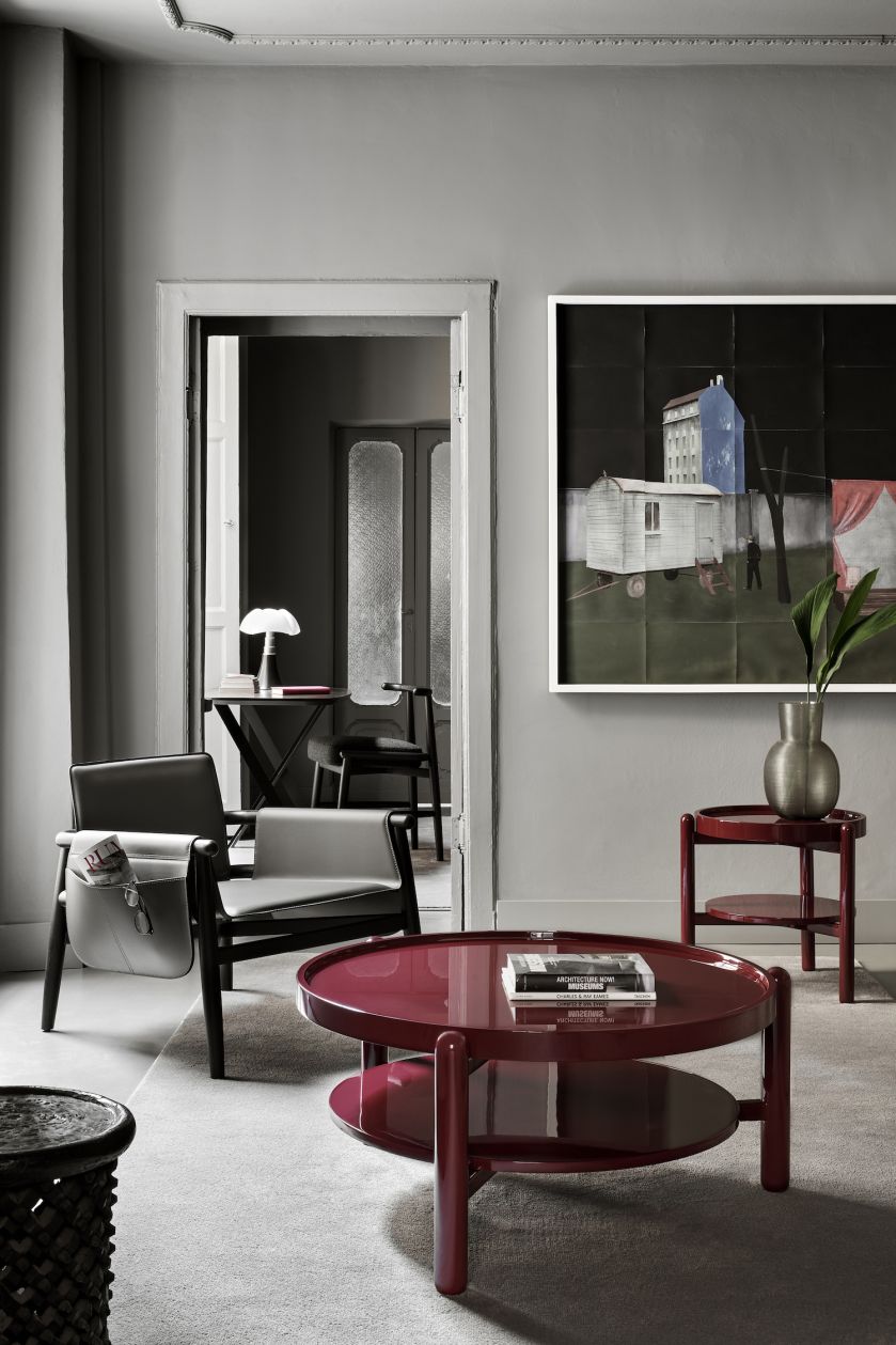 jak ocieplić szary salon kolorami