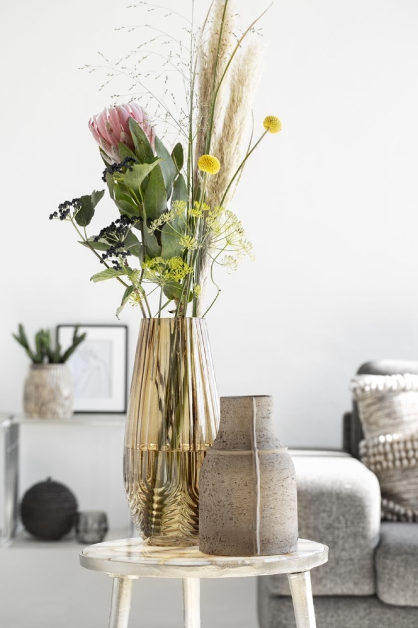 najpiękniejsze wazony do salonu