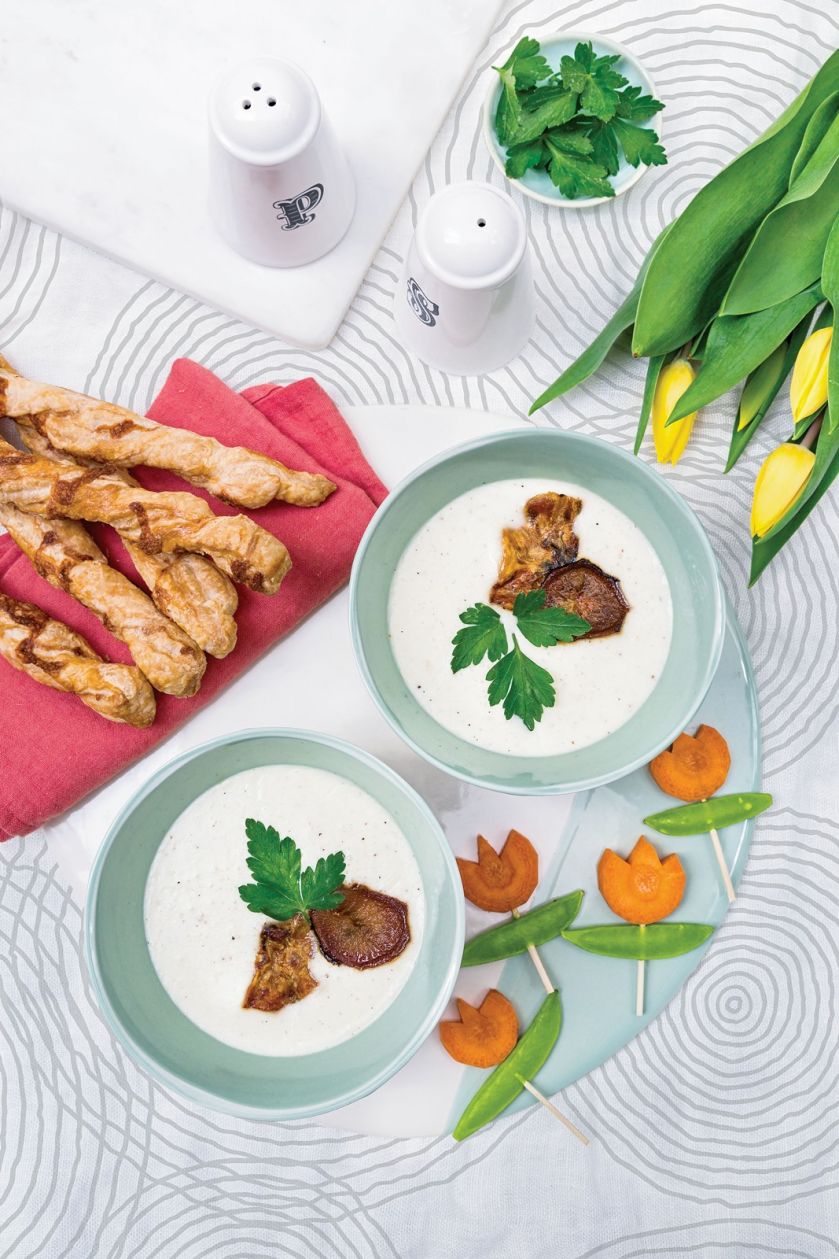 Zupa krem z kalarepy. Smaki dzieciństwa Mateusza Gesslera: zobacz przepisy