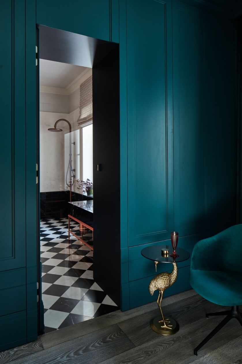 podłoga w szachownicę w łazience