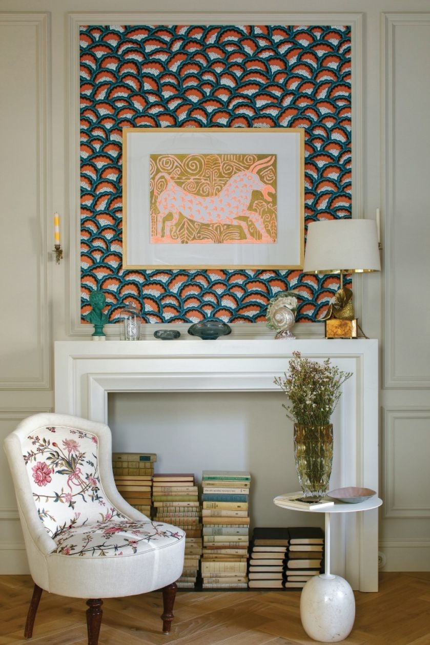 atrapa kominka w salonie