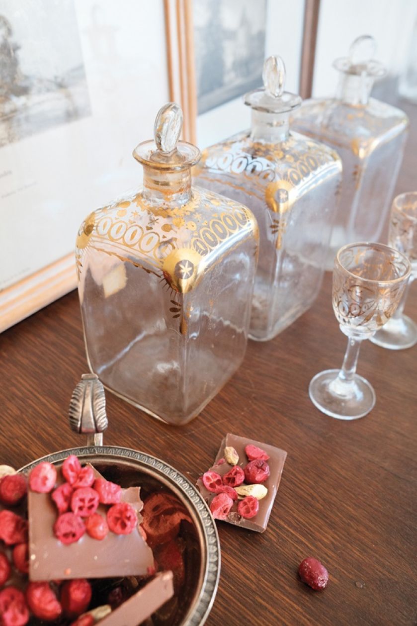 Barokowy pałac w Piszkowicach ukryty w zieleni