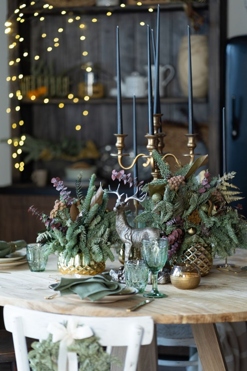 pomysł na dekorację stołu na Boże Narodzenie