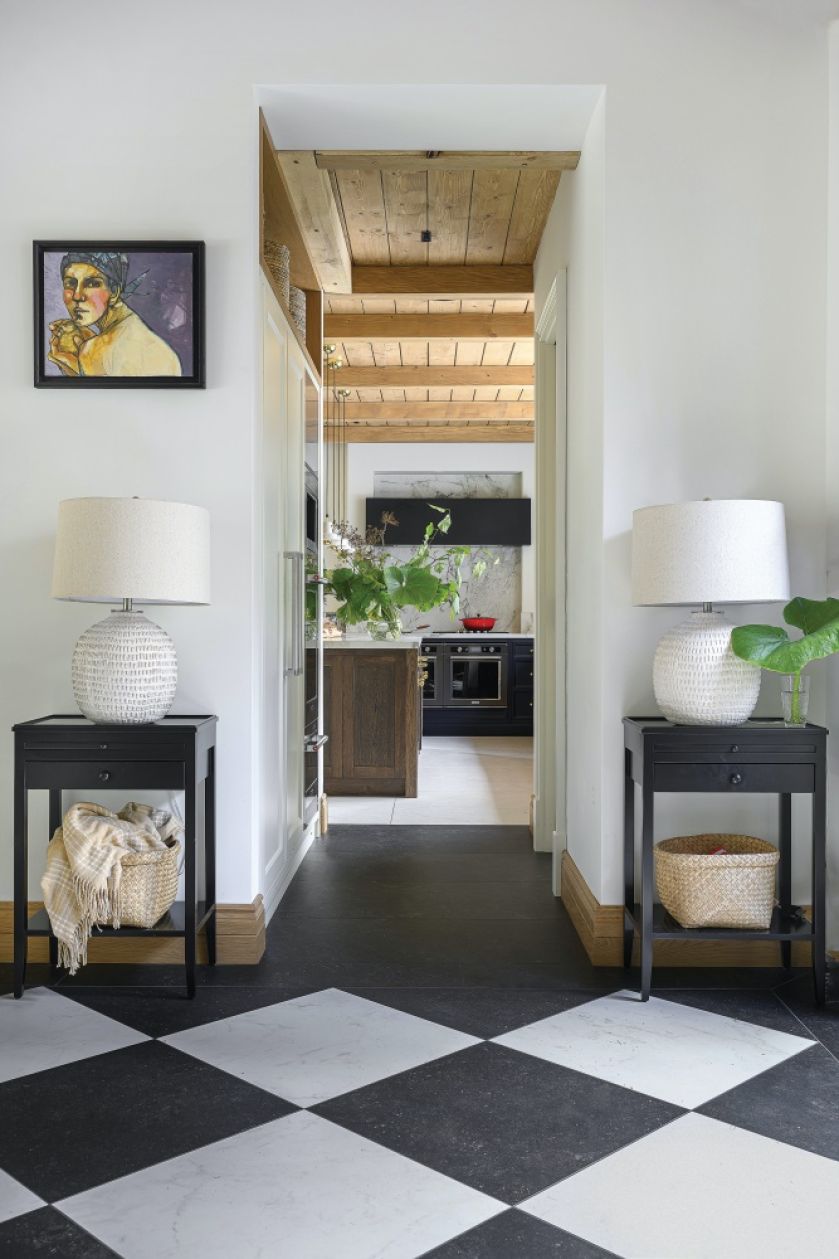 dom w stylu farmhouse hol przedpokój