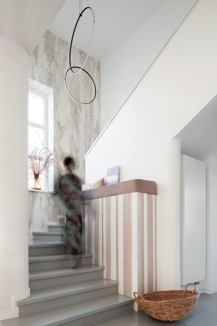 dom kostka aranżacja klatki schodowej