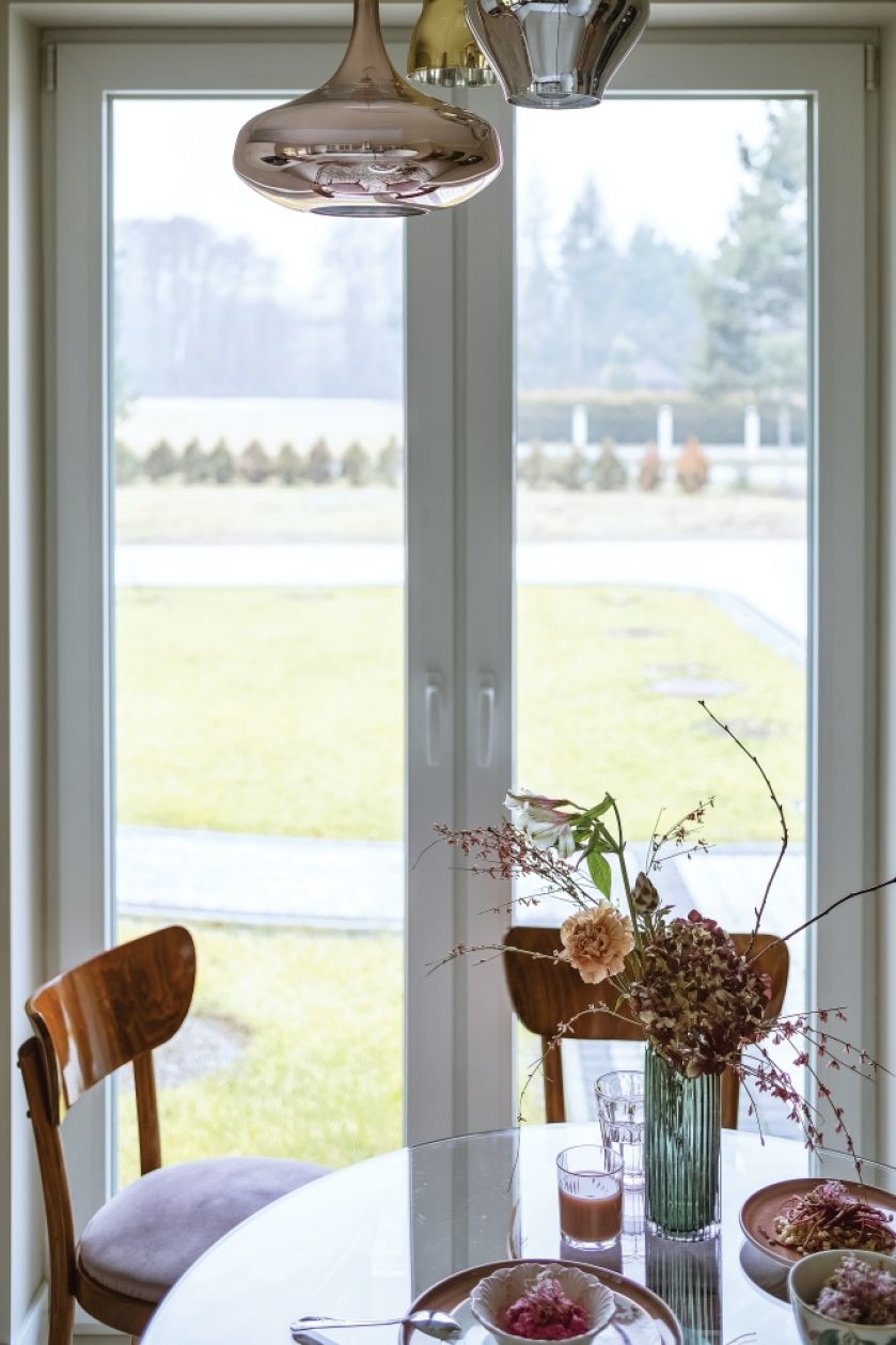 nowoczesne dodatki do klasycznego wnętrza