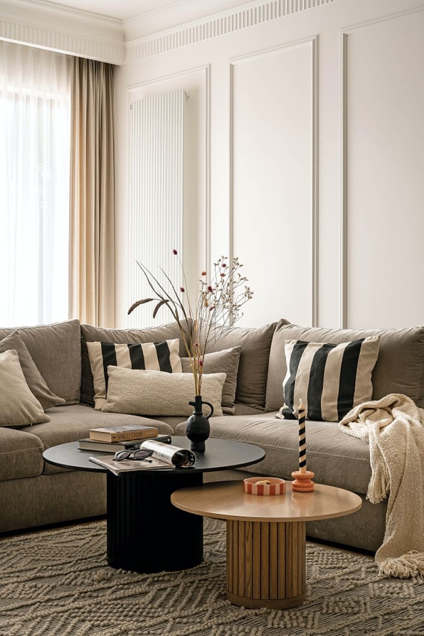 kącik wypoczynkowy w salonie