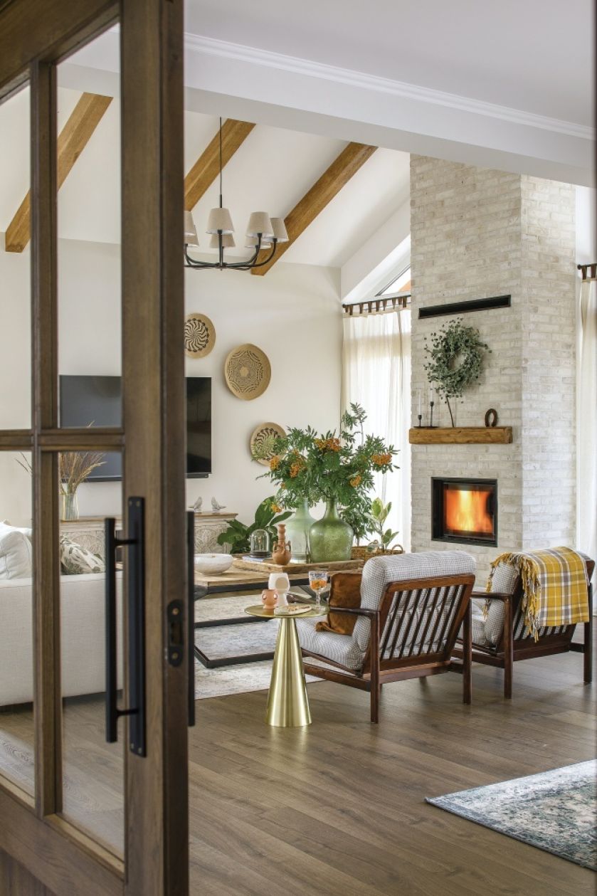 salon z kominkiem inspiracje