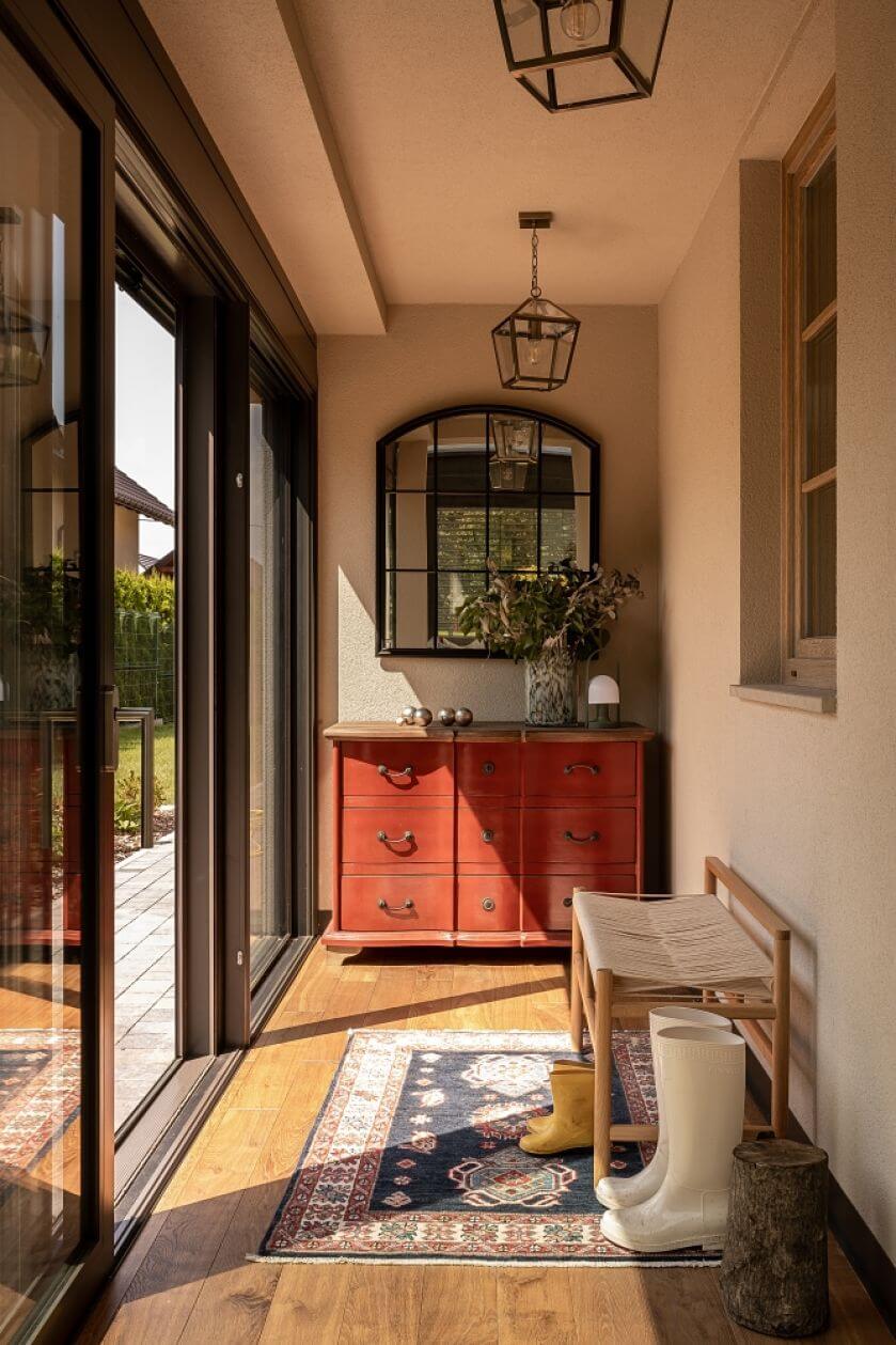 hol przedpokój w domu z oranżerią