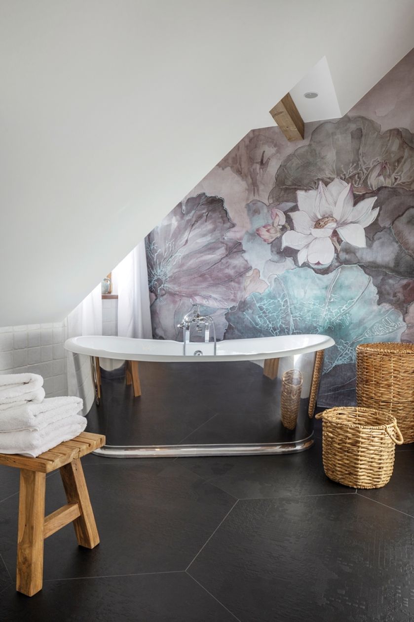 jak urządzić łazienkę z wanną na poddaszu