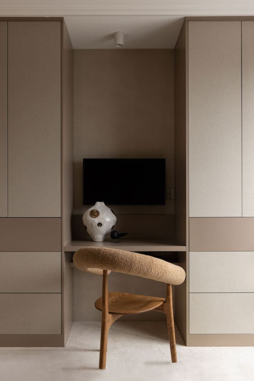 Kącik do pracy w sypialni