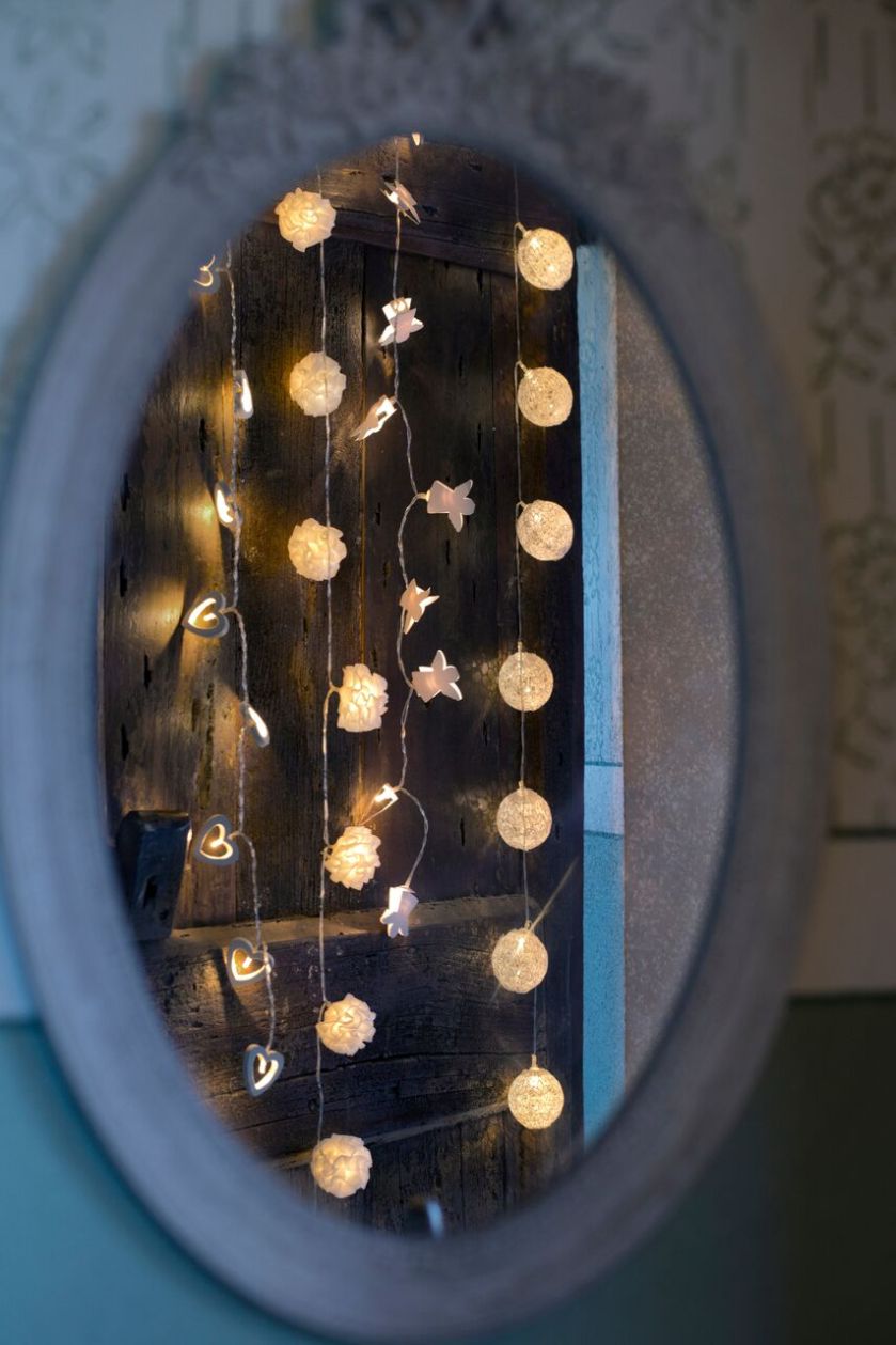 Nie ma świąt bez nastrojowych lampionów i światełek.