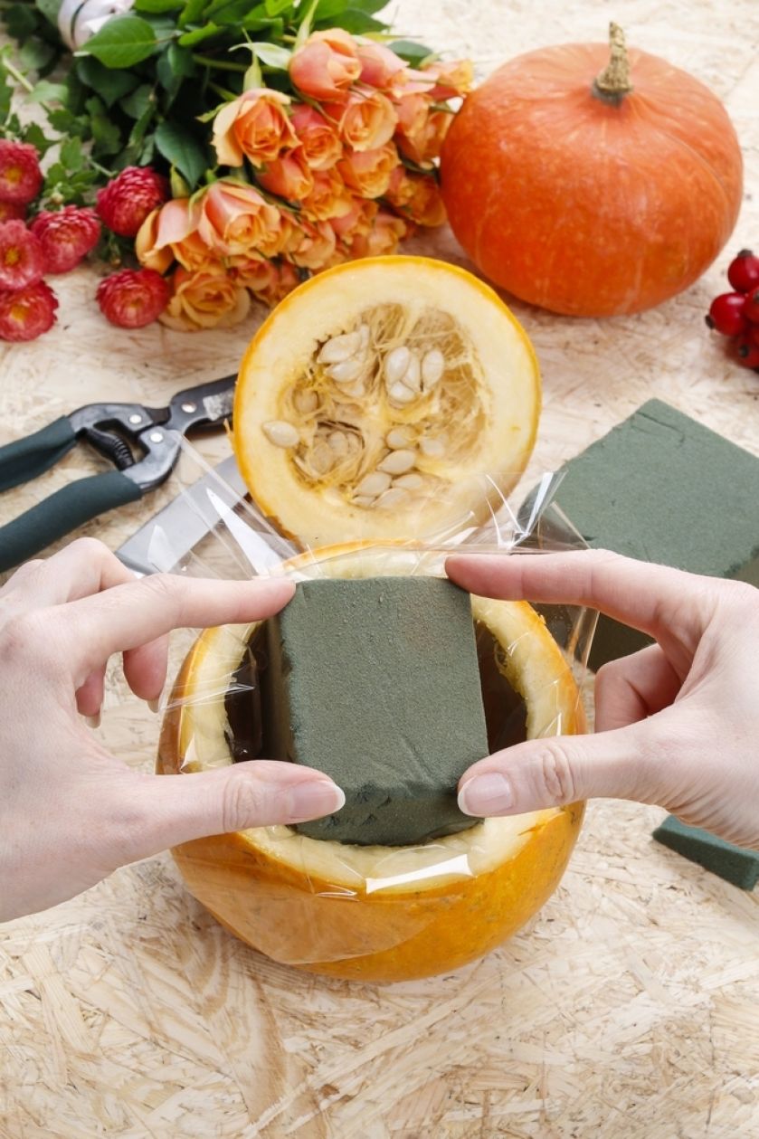 jak zrobić kwiatową dekorację z dyni