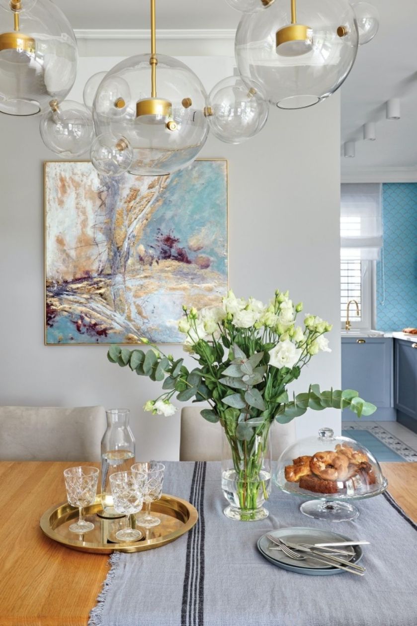 obraz jako dekoracja na ścianie w jadalni