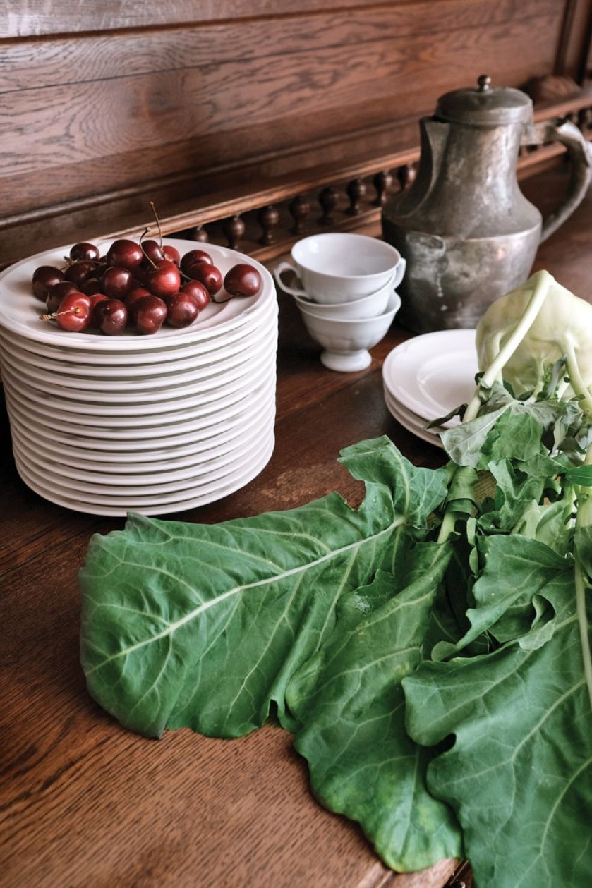 Barokowy pałac w Piszkowicach ukryty w zieleni