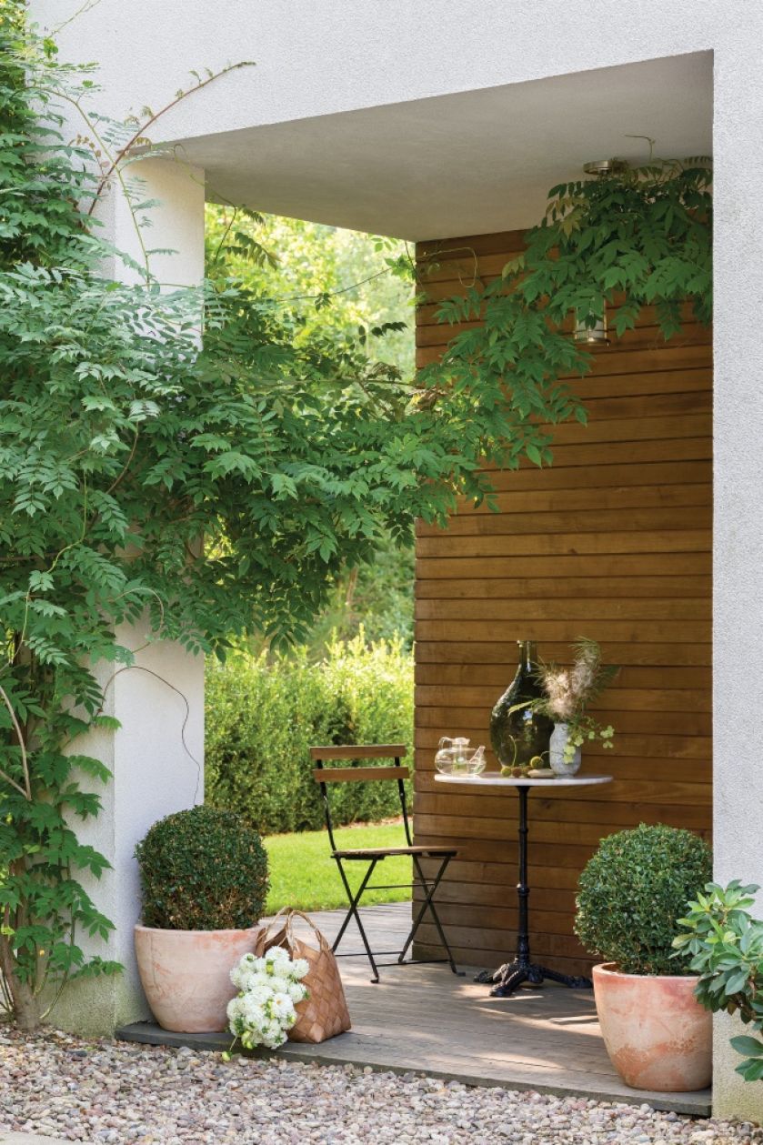 przytulne siedlisko między jeziorami