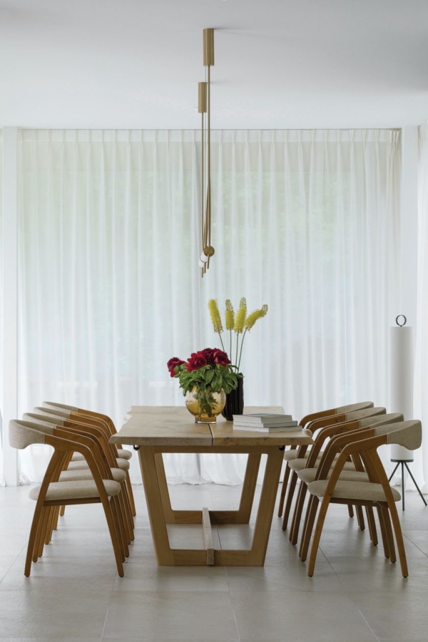 przytulny minimalizm w jadalni