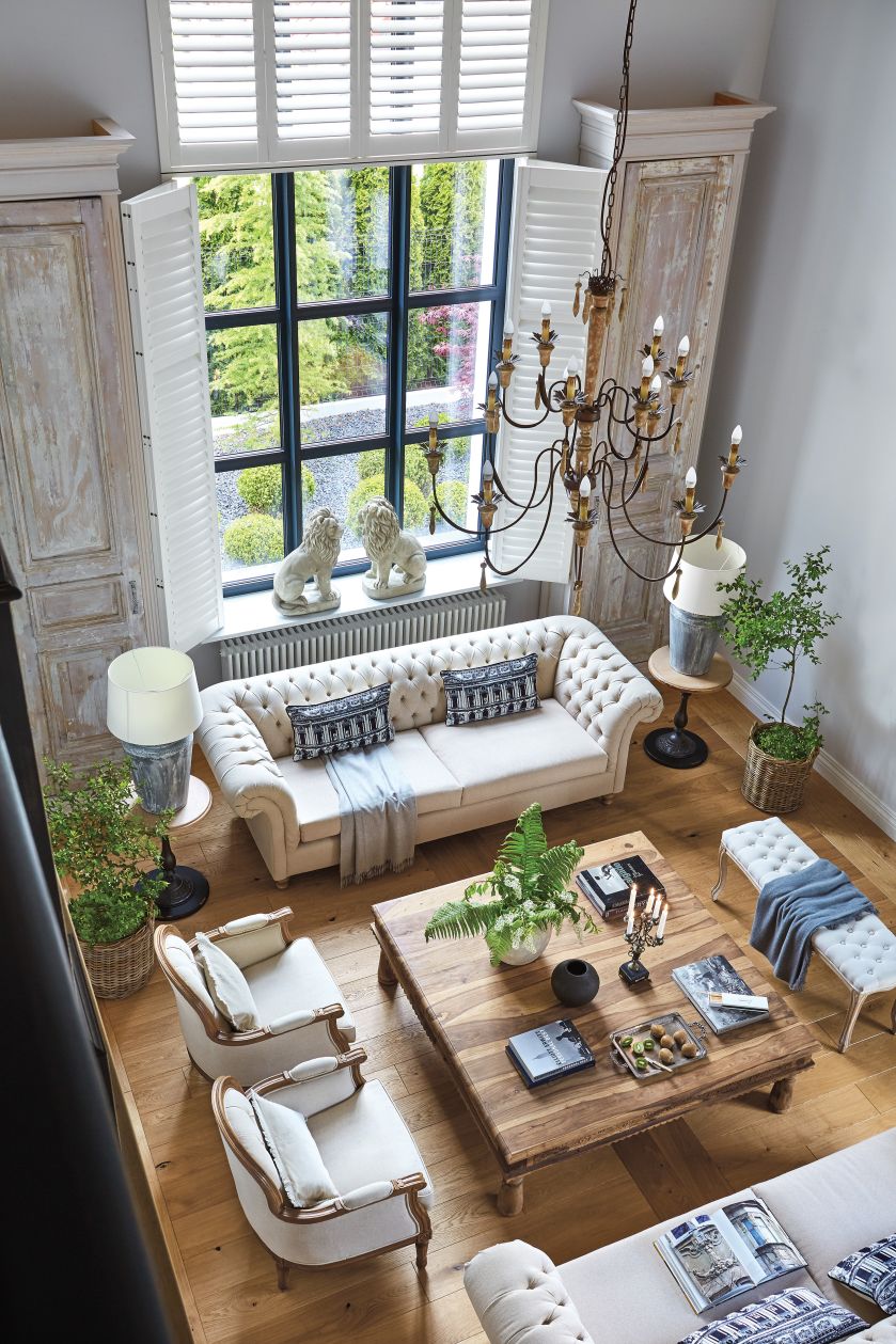 salon w stylu klasycznym