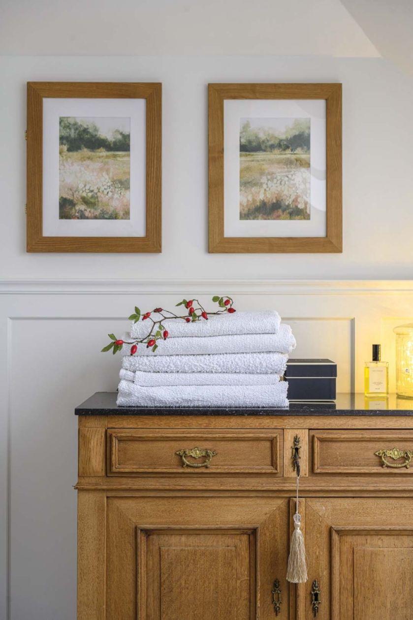 łazienka w stylu skandynawskim i angielskim