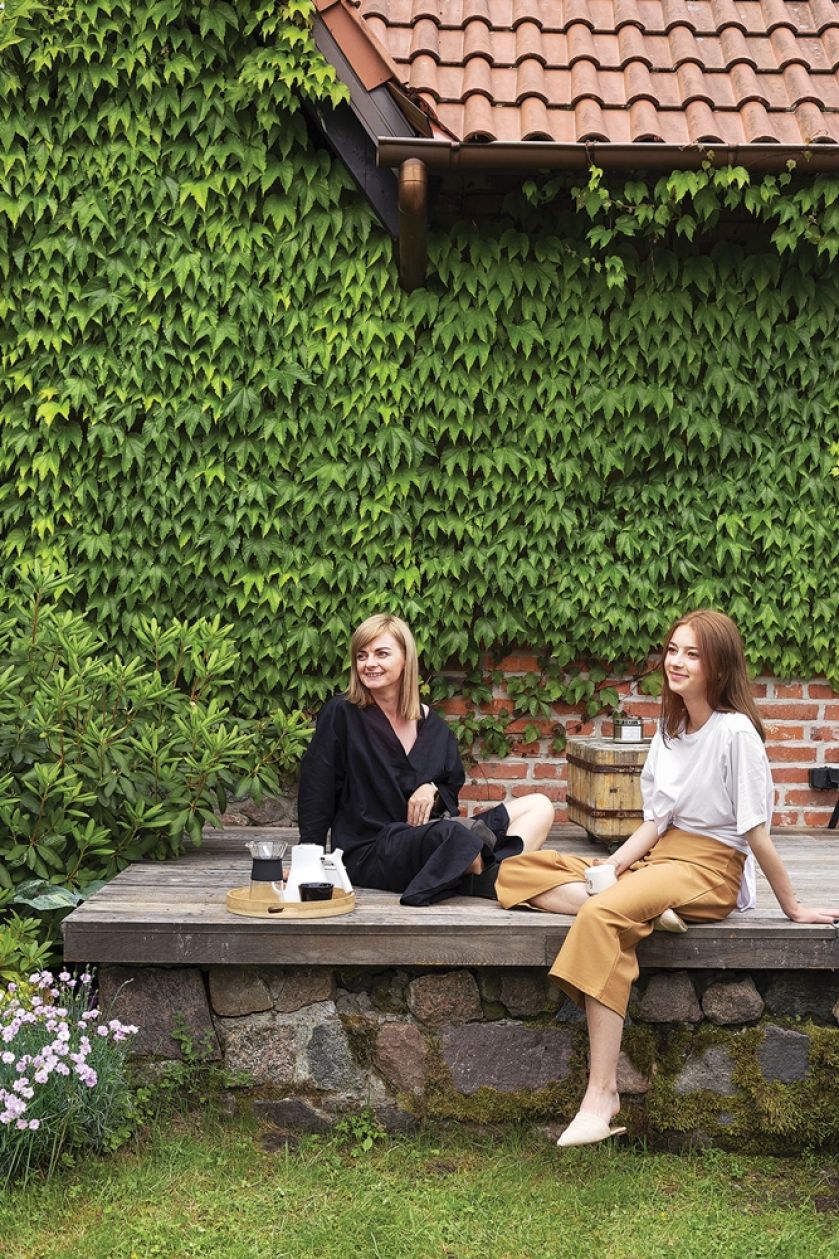 odnowiony taras w starym domu