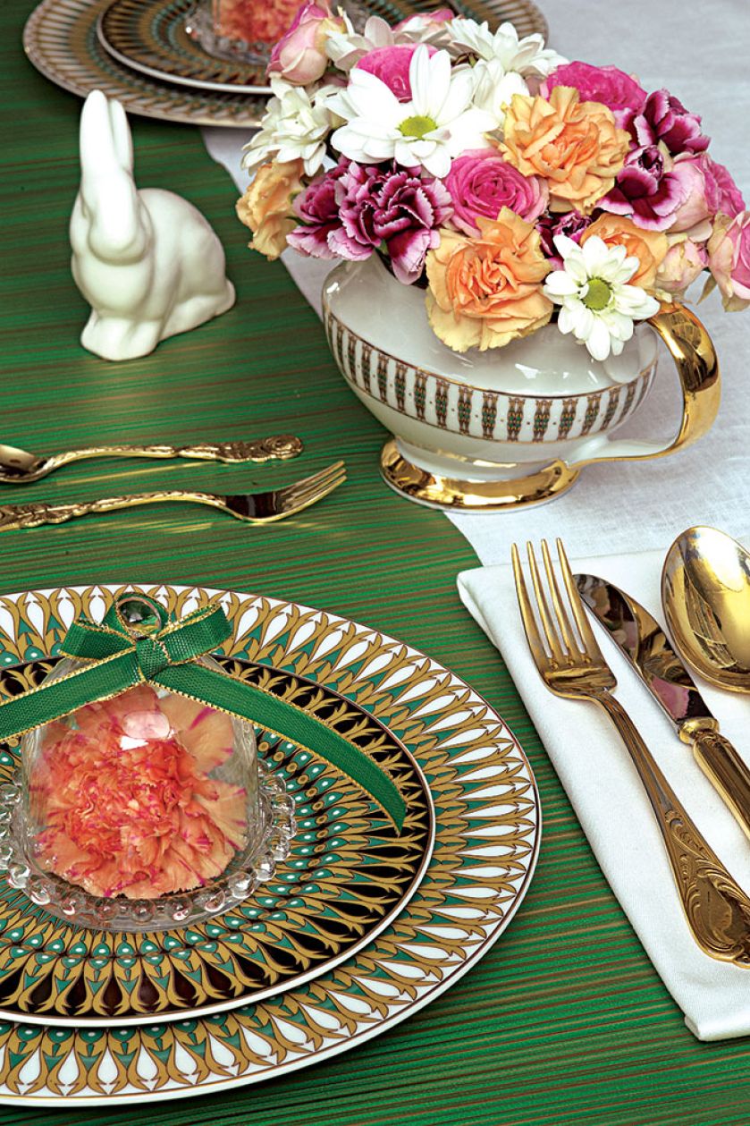 Dzięki Astrze świąteczny stół nabrał rumieńców. Kryształy i złote sztućce dodatkowo podkreśliły urodę serwisu