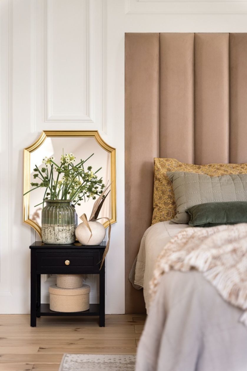 sypialnia w kolorach natury aranżacje