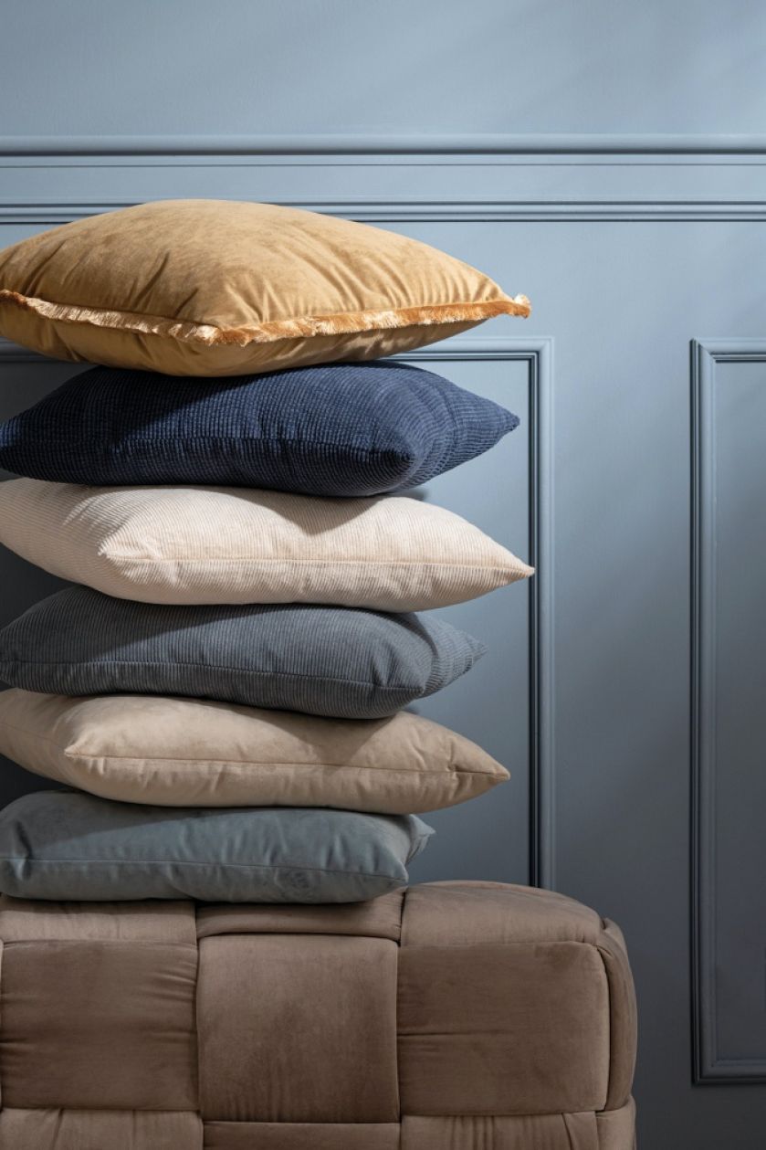 poduszki sztruksowe dodatki do domu