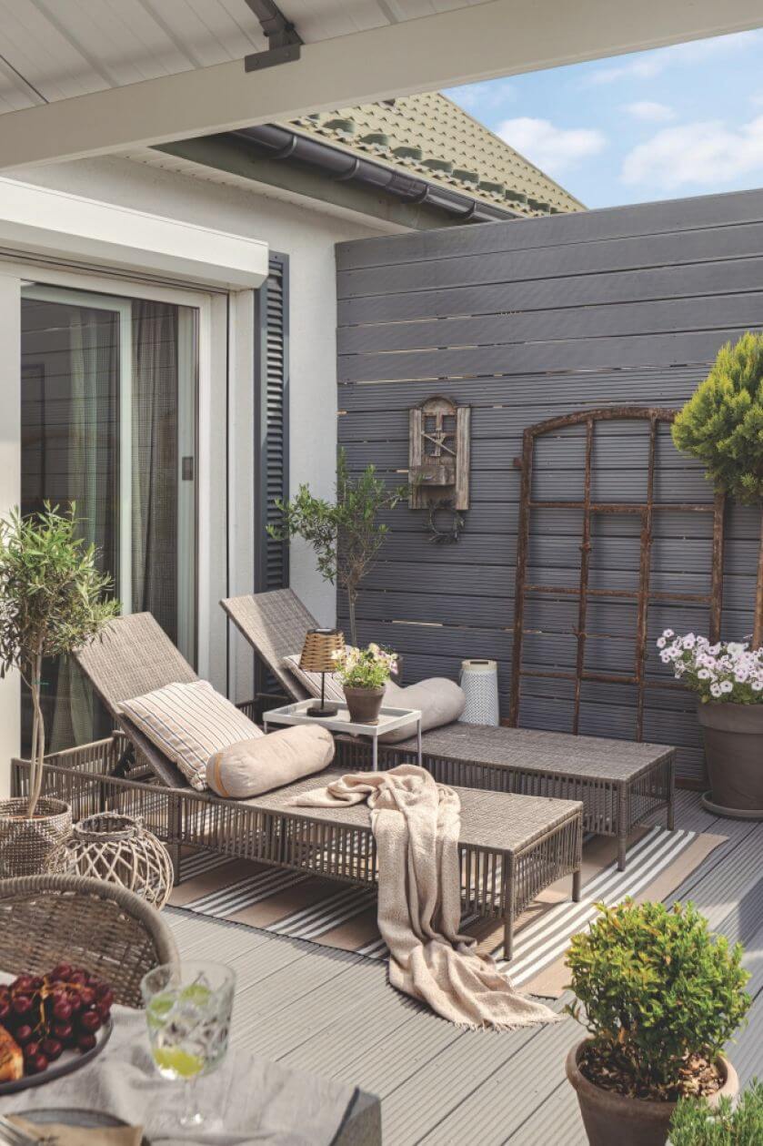 przytulny taras w domu architektki wnętrz Mai Różańskiej