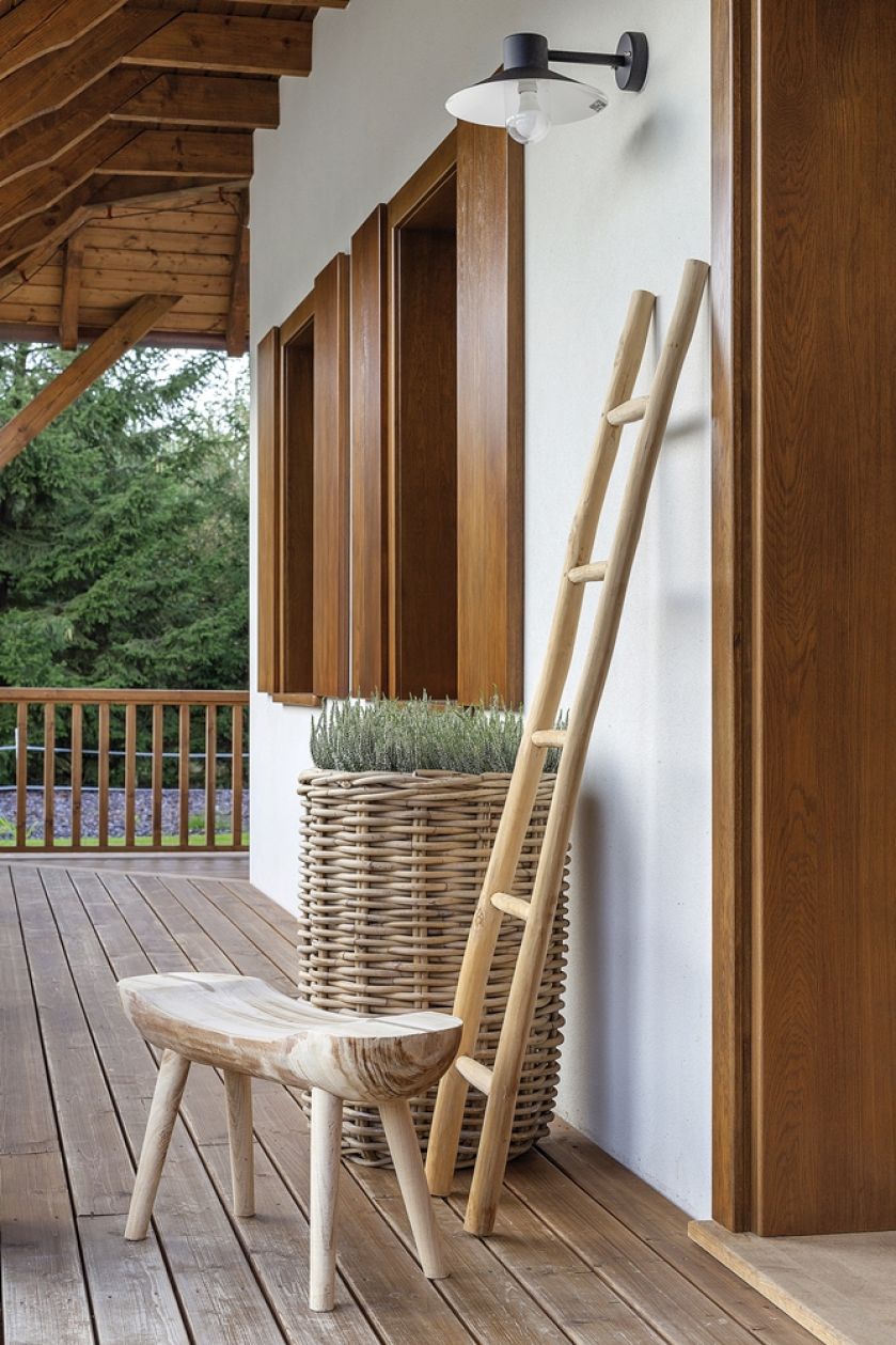 weranda w stylu rustykalnym