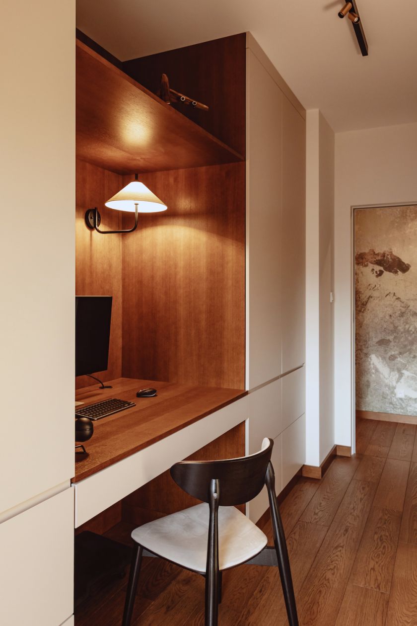 biuro w mieszkaniu w stylu loftowym