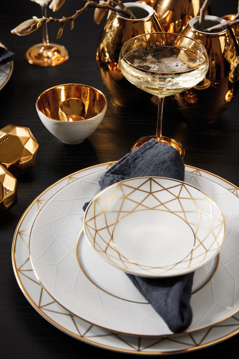 Talerze z serwisu Diamond. Projekt Gitte Dyrberg i Henning Kern dla Fyrklövern.