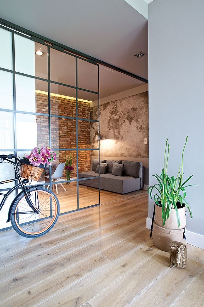 cegła na ścianę w pokoju