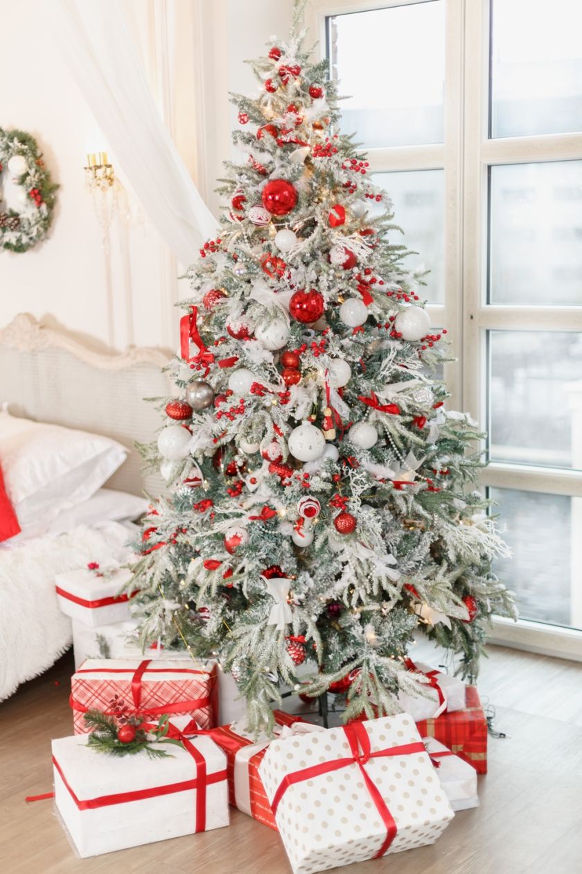 biało czerwona choinka