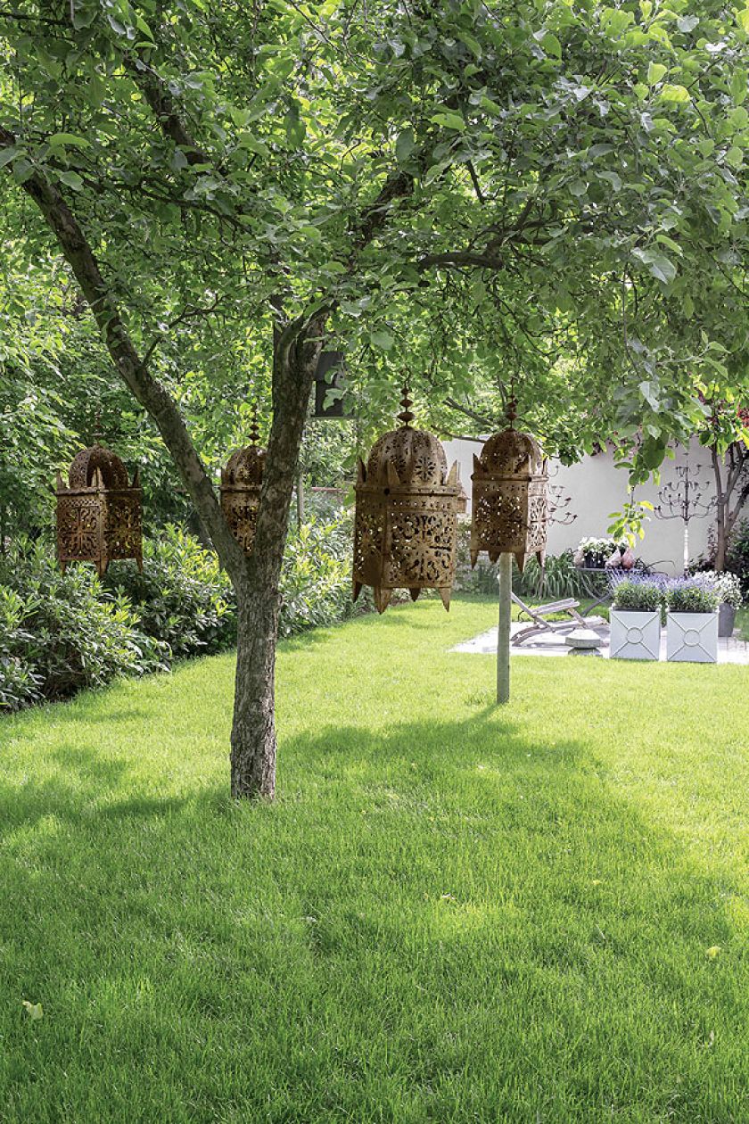 Francuska elegancja, mnóstwo duńskich i holenderskich dekoracji, do tego doskonałe polskie rzemiosło. A wszystko w