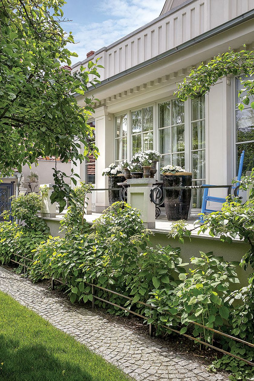 Francuska elegancja, mnóstwo duńskich i holenderskich dekoracji, do tego doskonałe polskie rzemiosło. A wszystko w