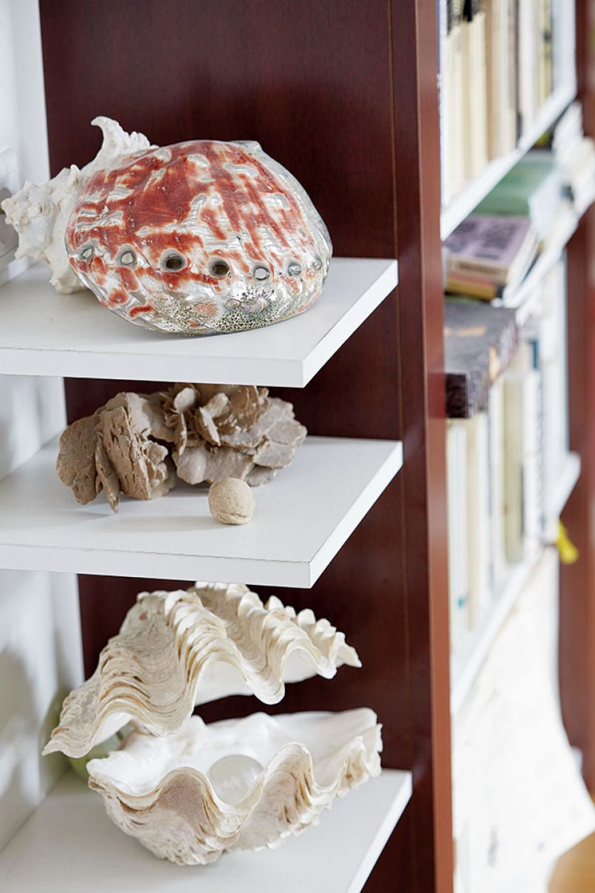 Gdzie mieszka i pracuje Marek Bieńczyk.