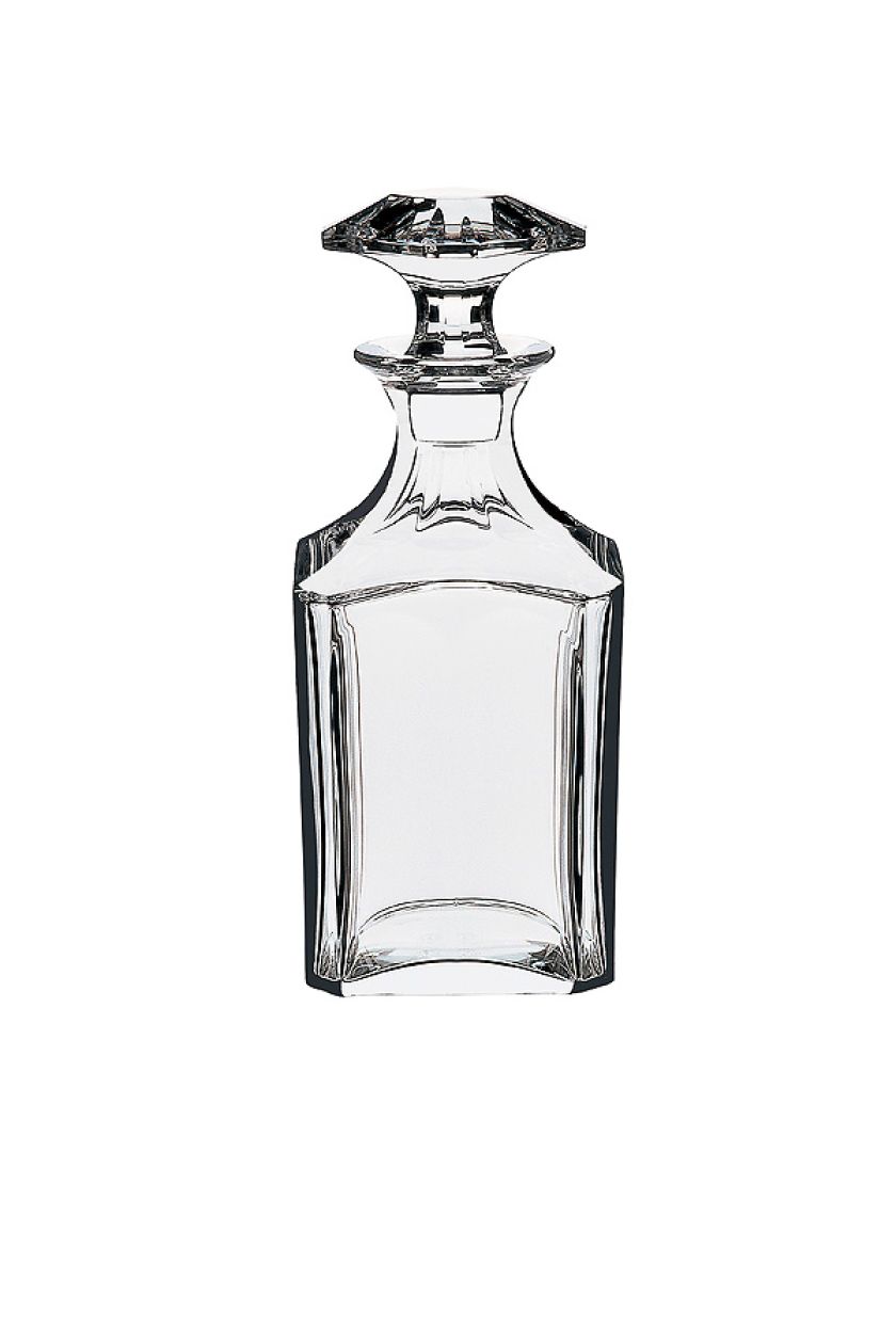 Karafka Harcourt marki Baccarat i szklanka do whisky New Friends od Kosta Boda (799 zł), GALERIA NIUANS