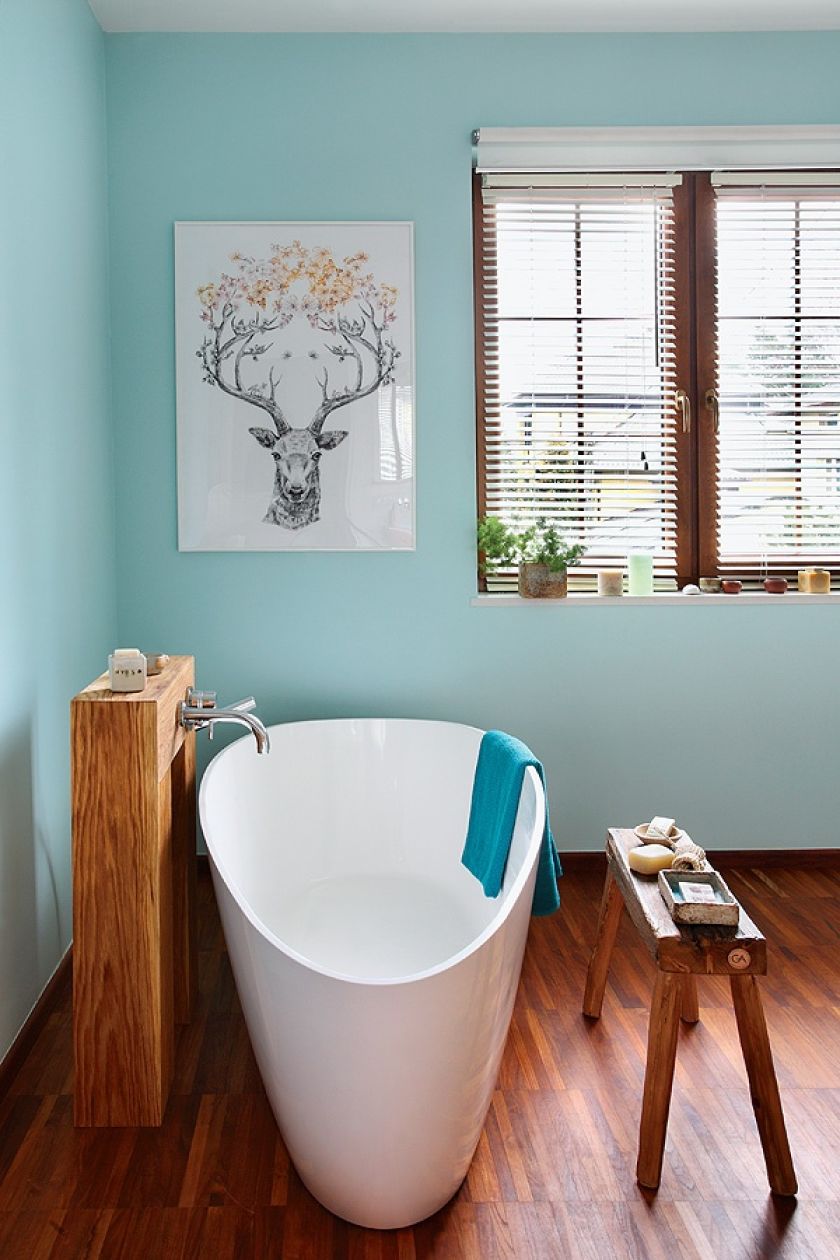 łazienka z wanną styl skandynawski