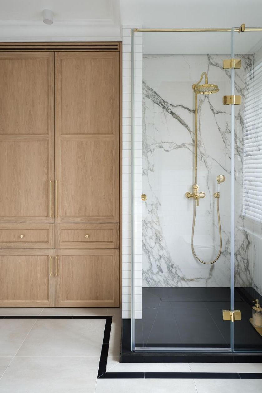 mieszkanie w kamienicy modernizm prysznic z łaziece