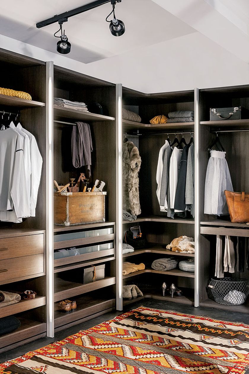 Możliwe jest zainstalowanie wewnętrznego oświetlenia. RAUMPLUS