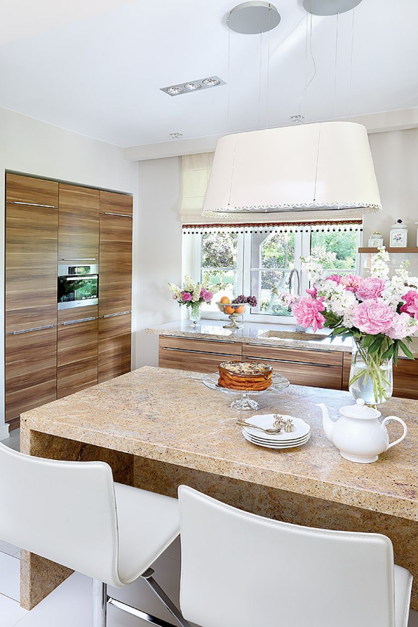 Można się tu poczuć jak w toskańskiej rezydencji, która należy do rodziny od kilkunastu pokoleń.