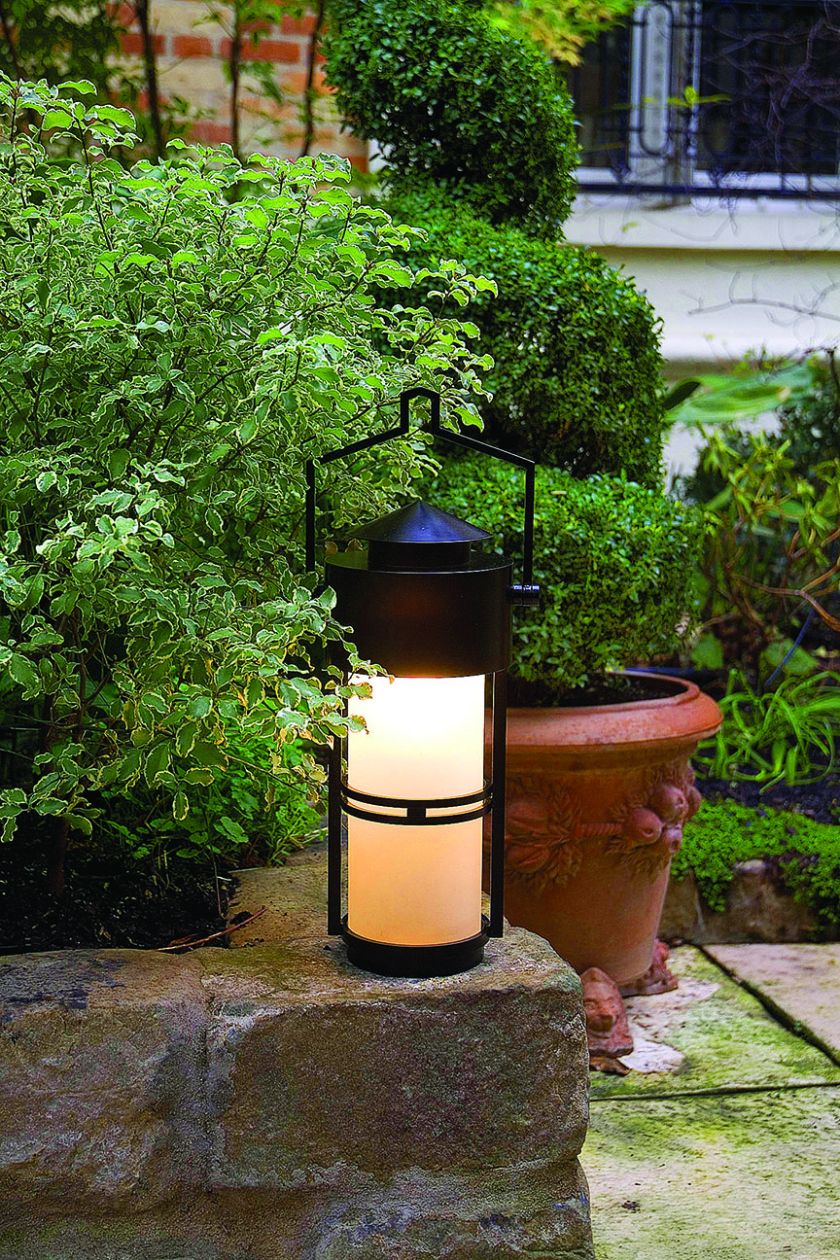 Latarenka Quill ze stali patynowanej, KEVIN REILLY, kevinreillycollection.com