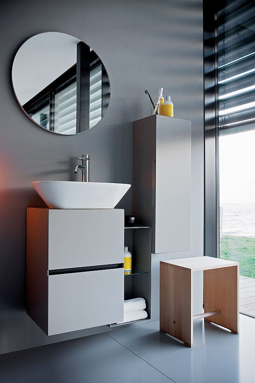 Pomysły Roberta i Ludoviki Palomba dla marki Laufen: elegancka umywalka (1907 zł) i szafka (3198 zł), która może