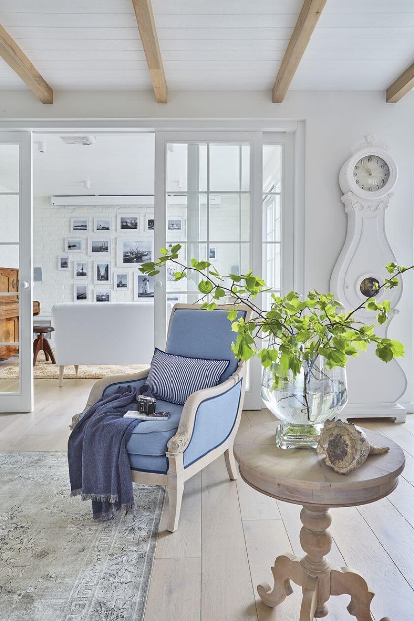 salon w stylu hampton aranżacje