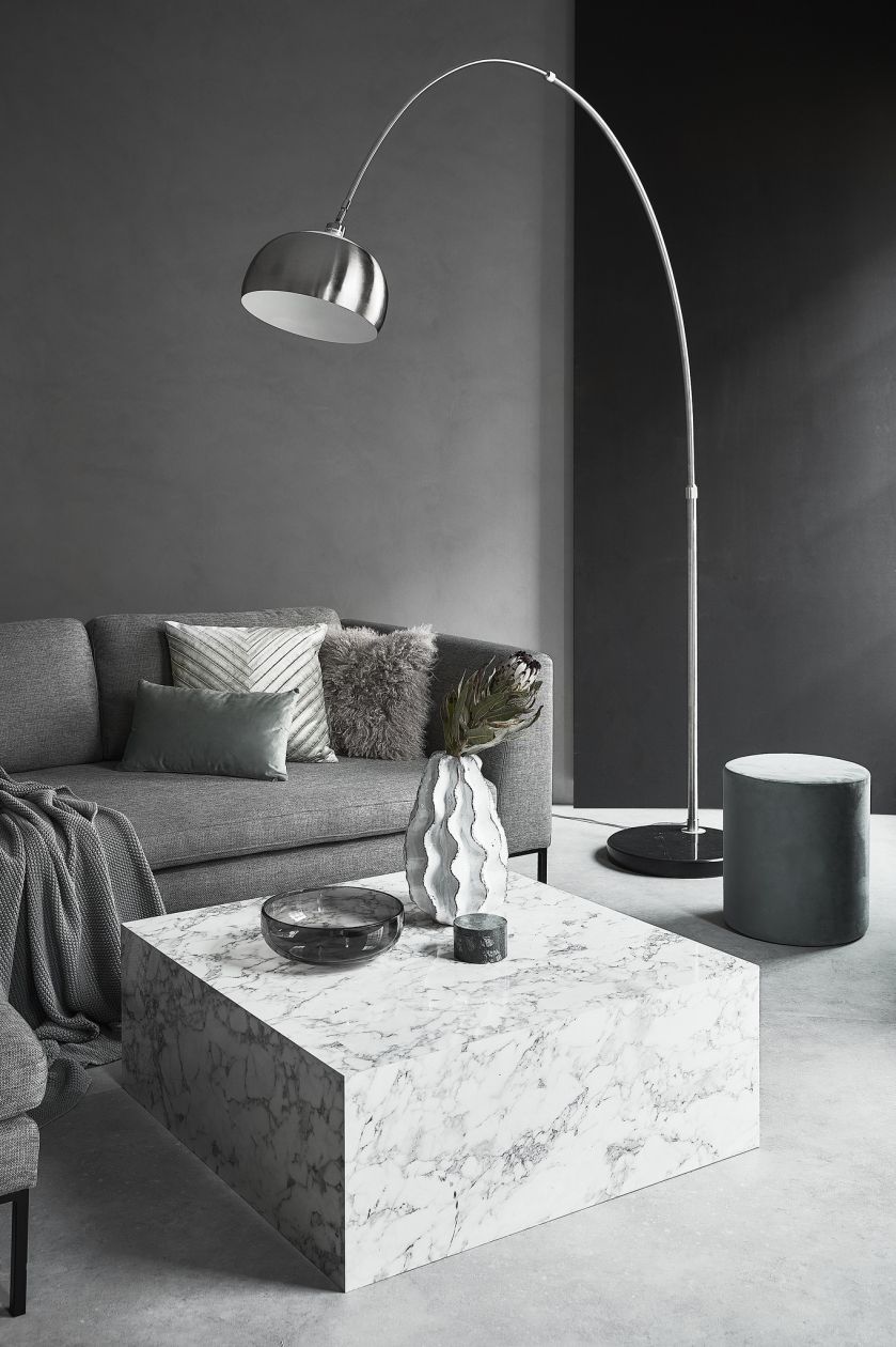 salon w kolorze szarym aranżacje