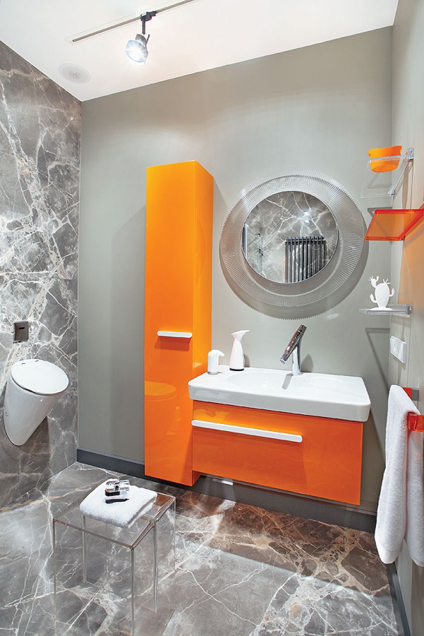 Zaskakujące połaczenie plastiku i ceramiki, czyli kolekcja Kartell by Laufen.